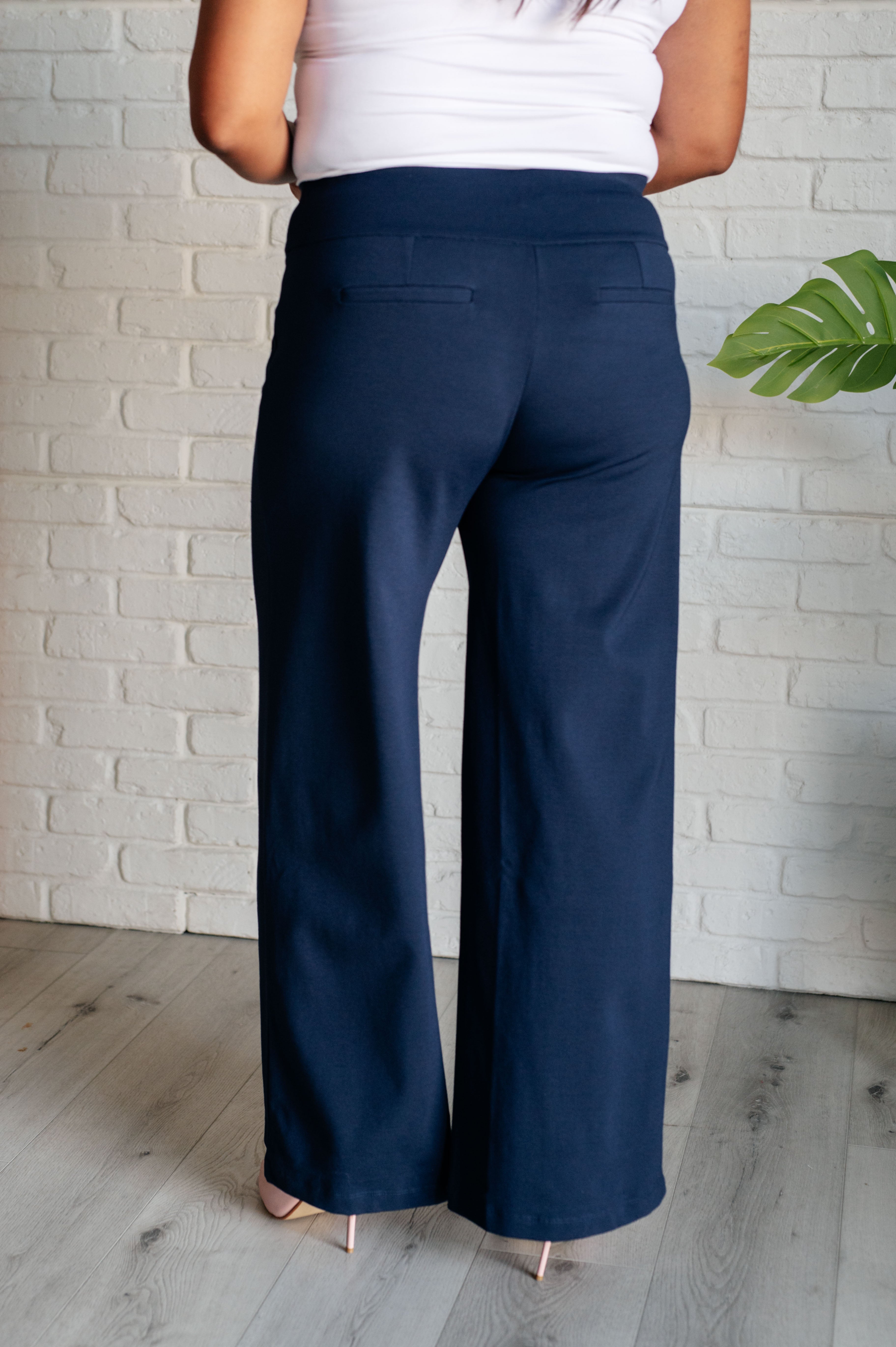 Magic Wide Leg Pants in Navy - 31" inseam