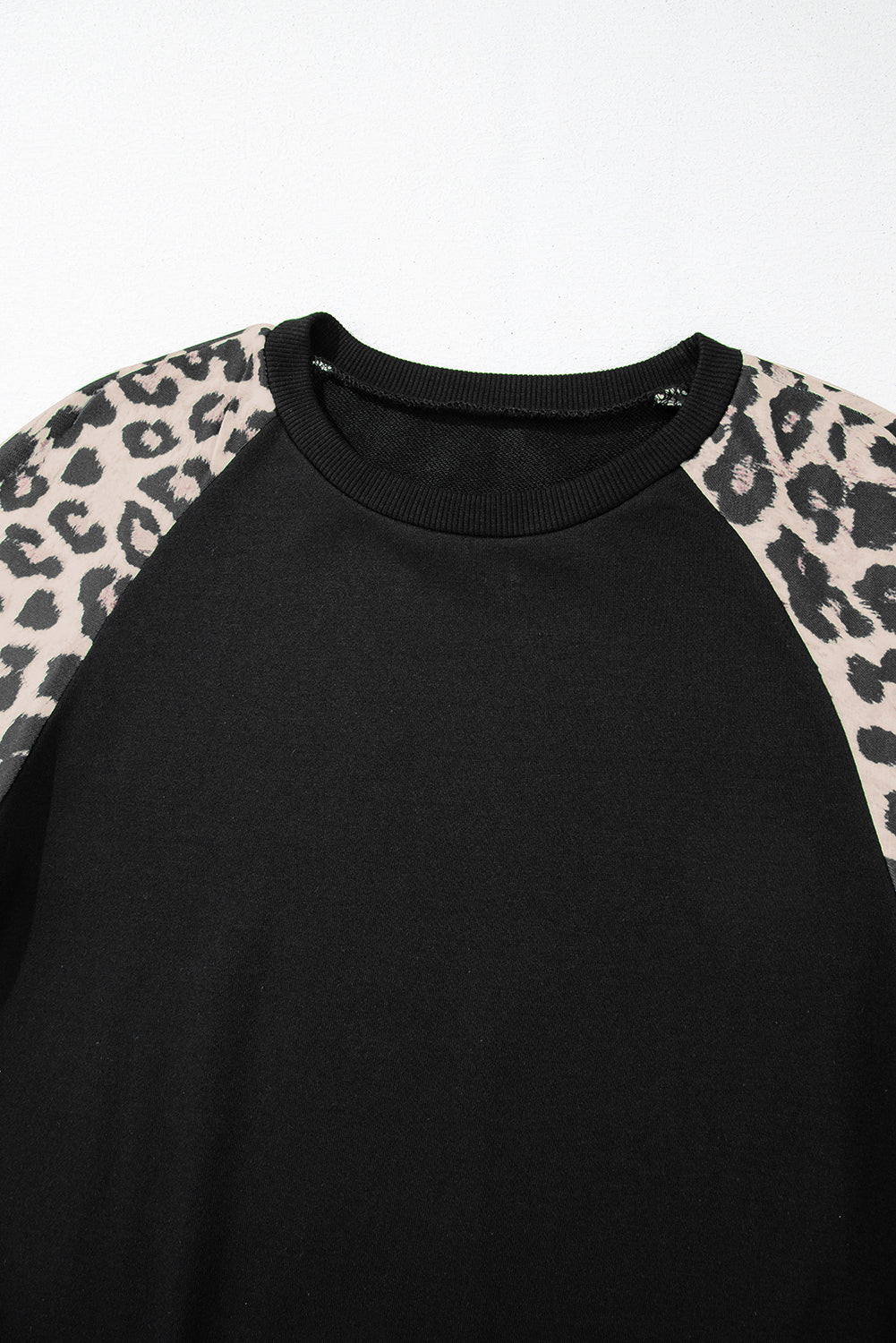 Black Leopard Print Patchwork Raglan Sleeve Sweatshirt